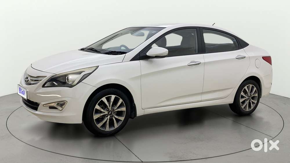 Hyundai Verna Fluidic 1.6 Vtvt Sx, 2015, Petrol