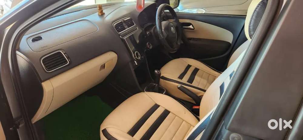 Volkswagen Polo Highline Petrol Manual 2011