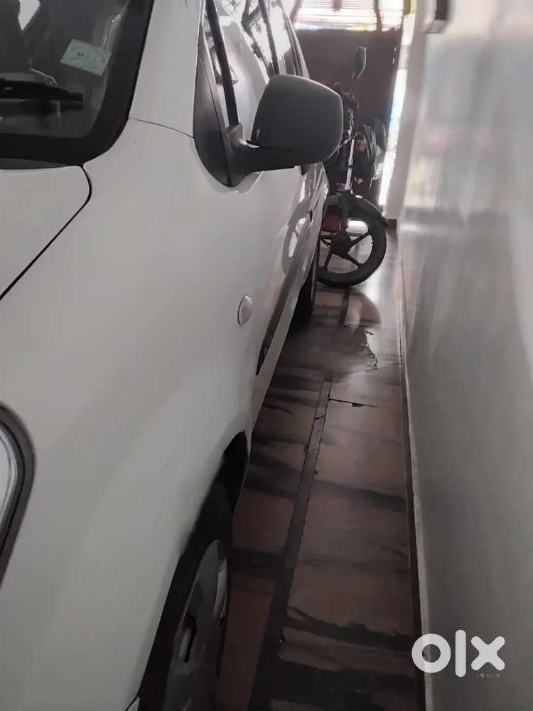 Maruti Suzuki Ritz Lxi 2011 Car
