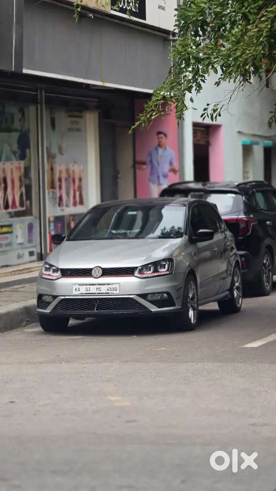 Polo 1.2mpi 
Model 2013 Highline 
2nd Owner 
93k Driven
