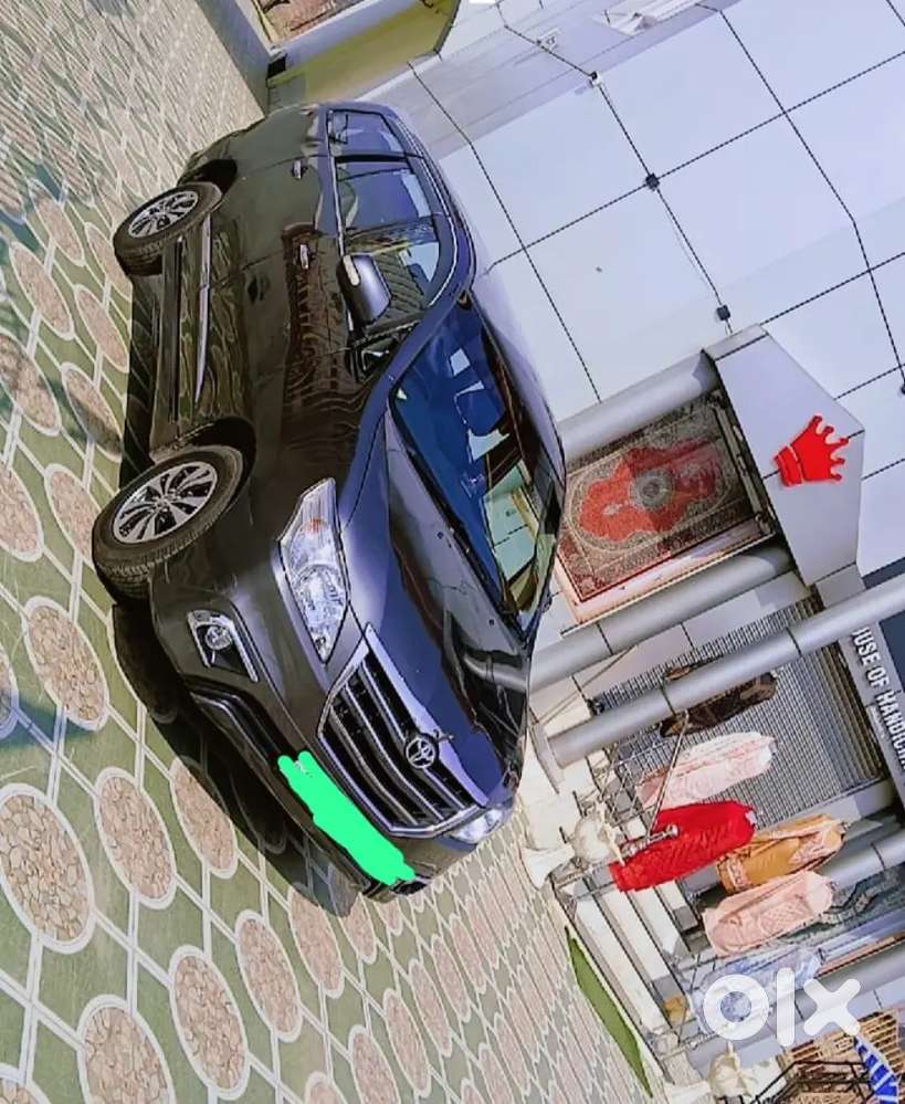 Toyota Innova 2016 Diesel 250000 Km Driven