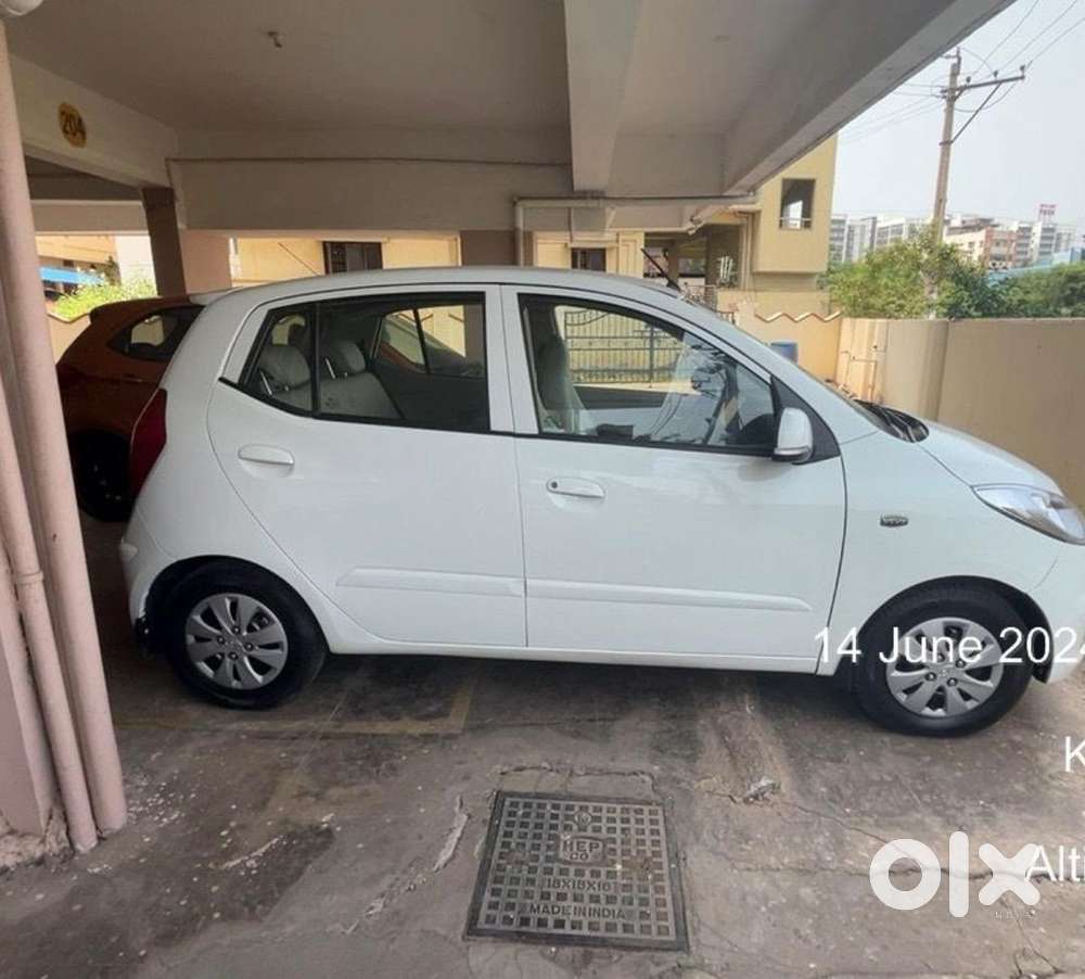 Hyundai Petrol Car 2011