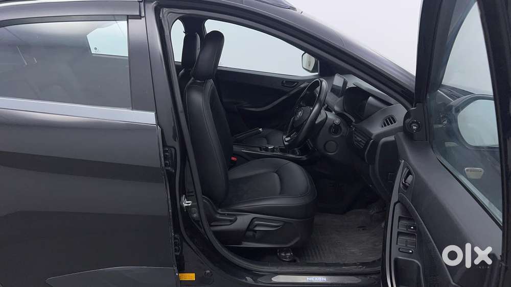 Tata Nexon 1.5 Revotorq Xz Plus (o) Dark Edition, 2022, Diesel