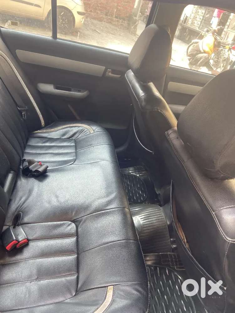 Maruti Suzuki Swift Dzire 2011 Diesel 200000 Km Driven