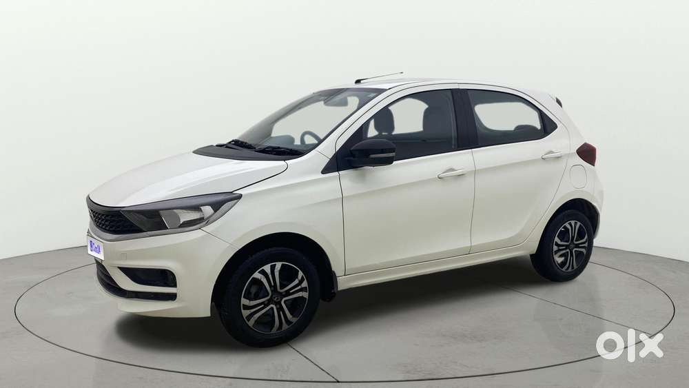 Tata Tiago 1.2 Revotron Xta, 2023, Petrol