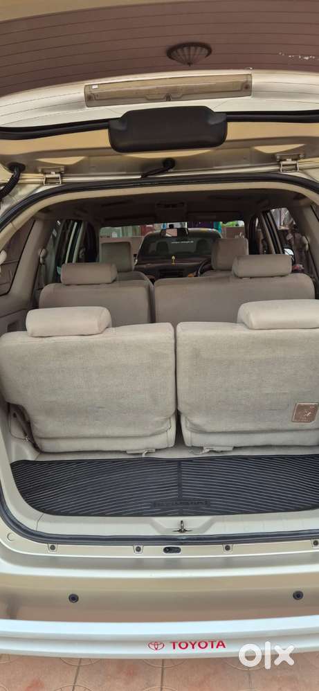 Toyota Innova 2.5 V 7 Str, 2011, Diesel