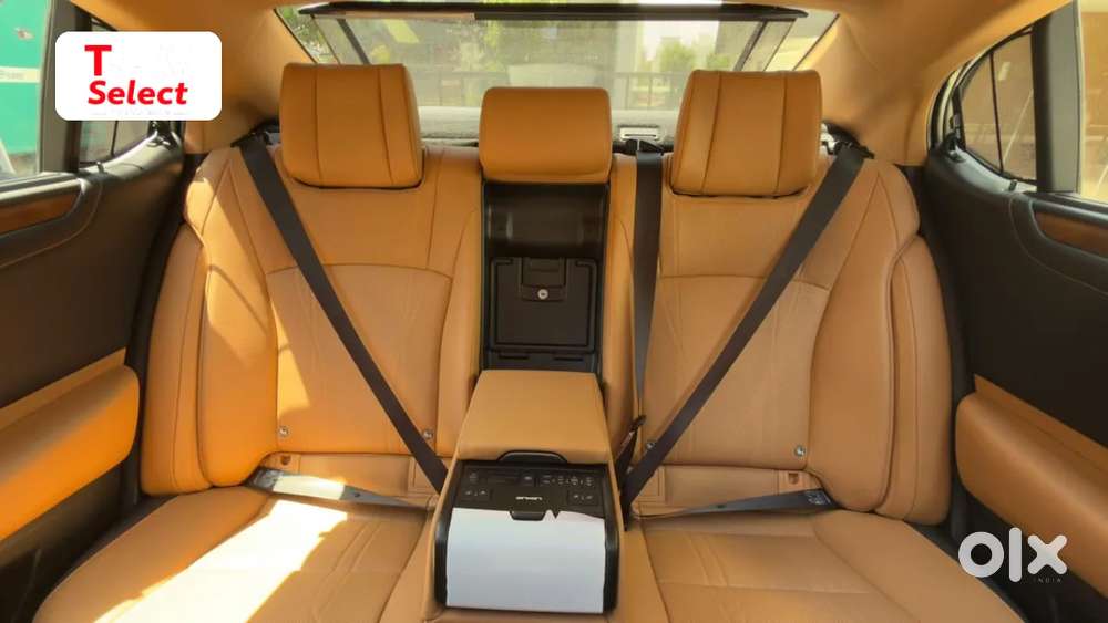 Lexus Es, 2023, Petrol