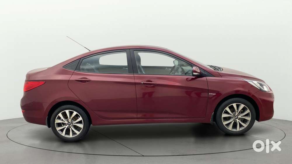 Hyundai Verna Fluidic 1.6 Vtvt Sx, 2013, Petrol