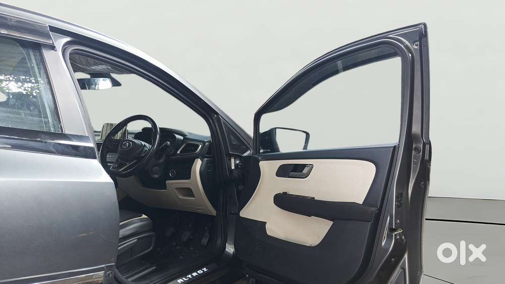 Tata Altroz 1.2 Xz Plus I-turbo, 2022, Petrol