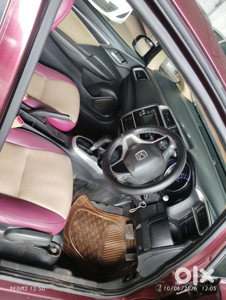 Honda Jazz V Cvt, 2015, Petrol