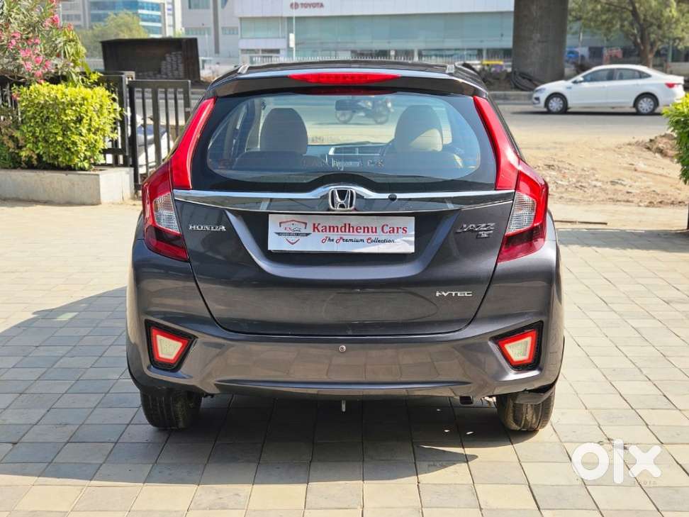 Honda Jazz S Mt I-vtec, 2017, Petrol