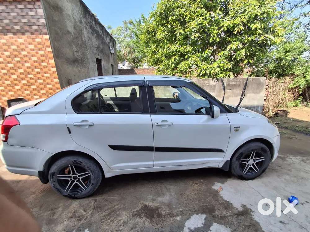 Maruti Suzuki Dzire 2011 Diesel 200000 Km Driven