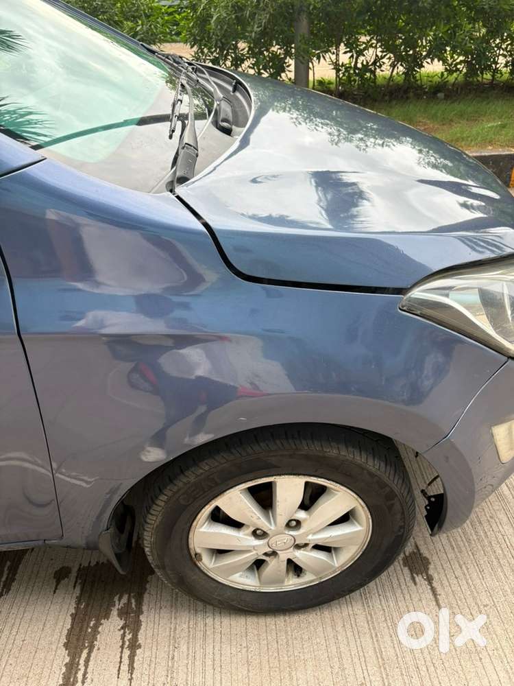 2013 Hyundai I20 Sportz Cng