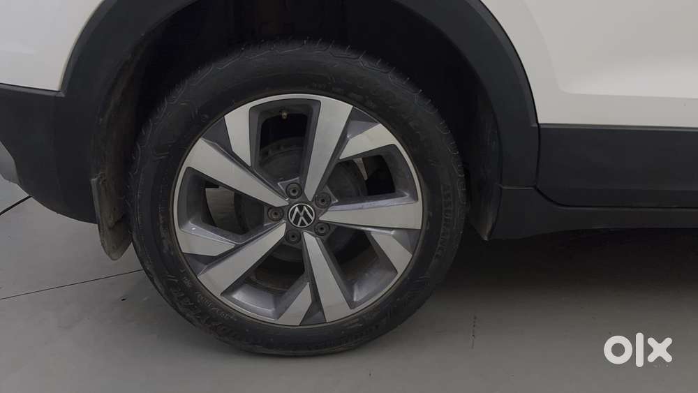 Volkswagen Taigun Topline 1.0 Tsi At (electric Seats), 2022, Petrol