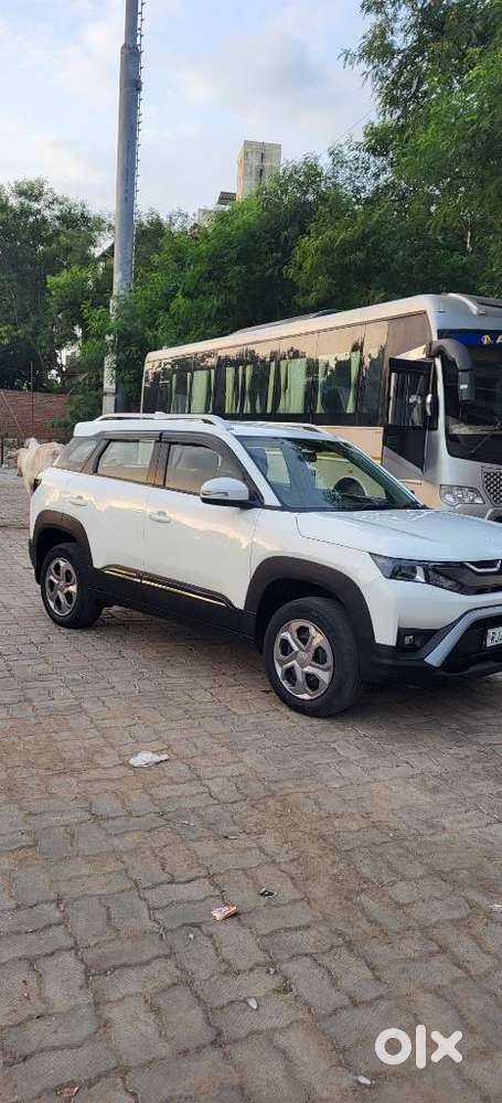 Maruti Suzuki Brezza 1.5 Lxi Cng, 2023, Cng & Hybrids