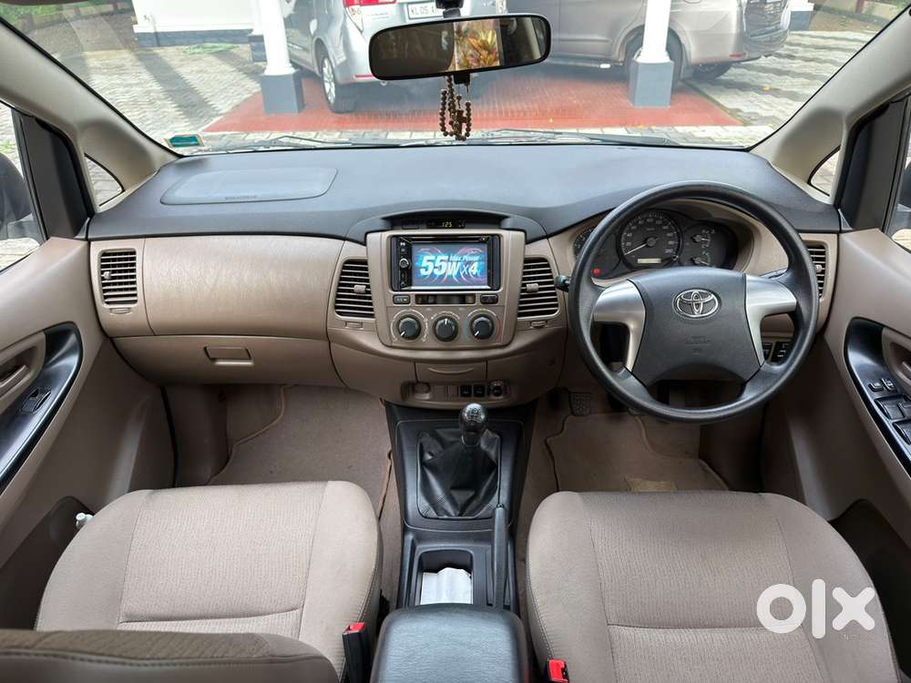 Toyota Innova 2015 Low Kilometres