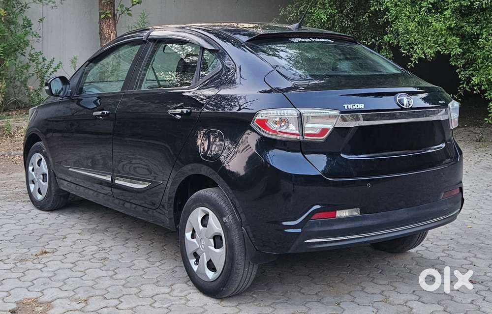 Tata Tigor 1.2 Revotron Xz Plus Cng Dual Tone, 2023, Cng & Hybrids