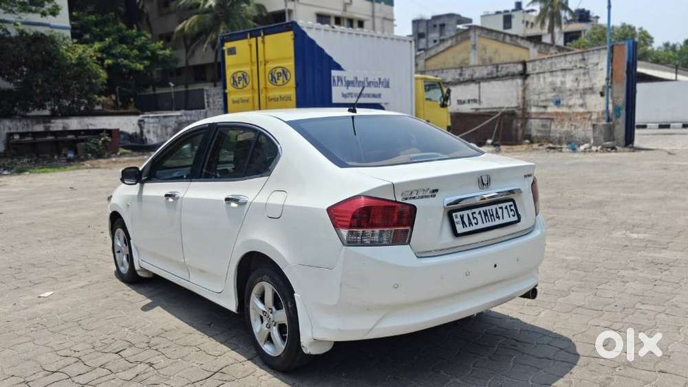 Honda City 2011-2013 V At Exclusive, 2011, Petrol