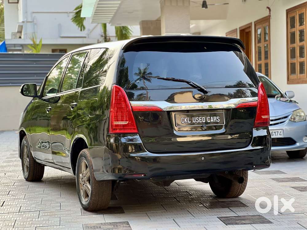 Toyota Innova 2004-2011 2.5 E, 2008, Diesel