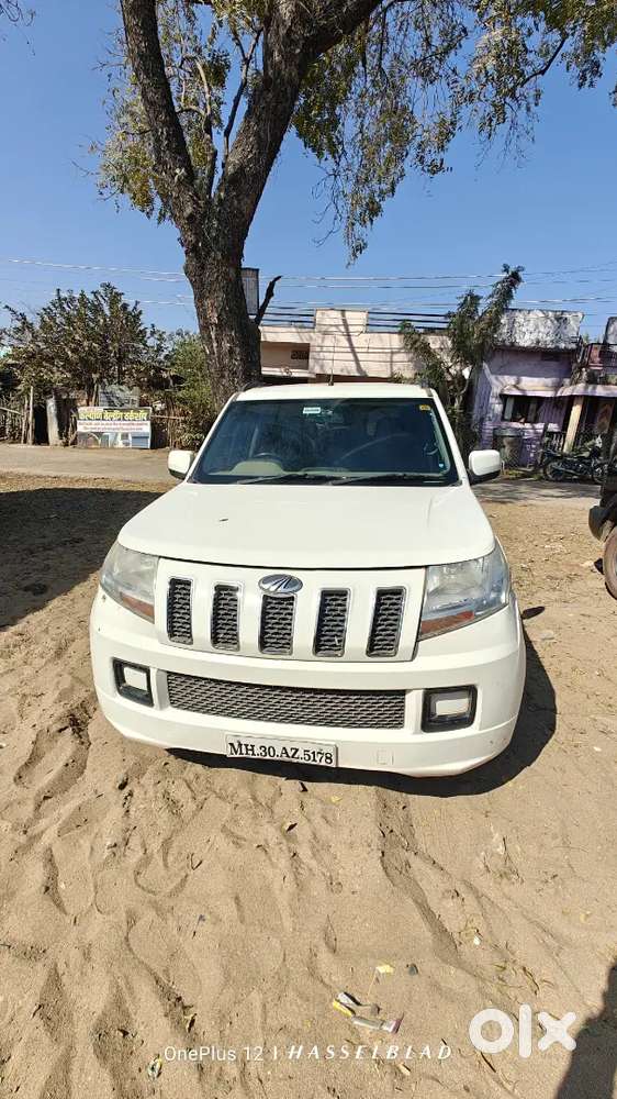 Mahindra Tuv 300 2018