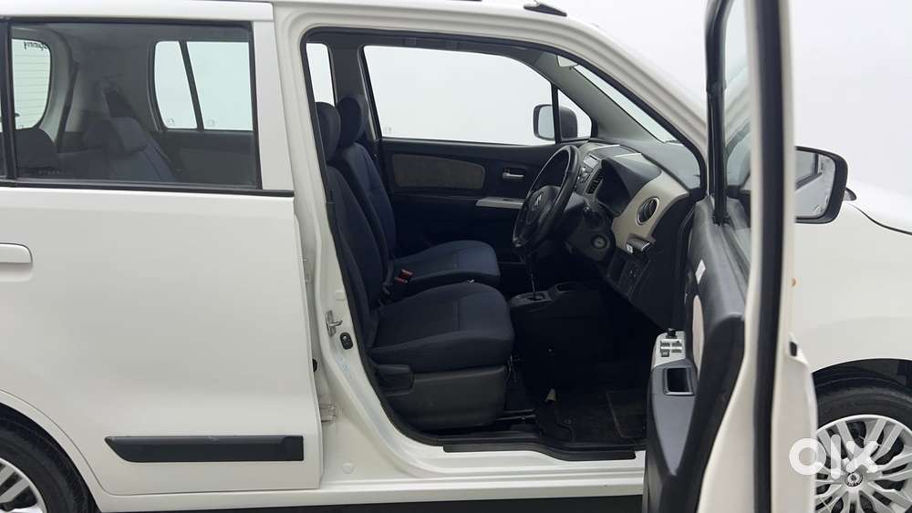 Maruti Suzuki Wagon R 1.0 Vxi Amt, 2015, Petrol
