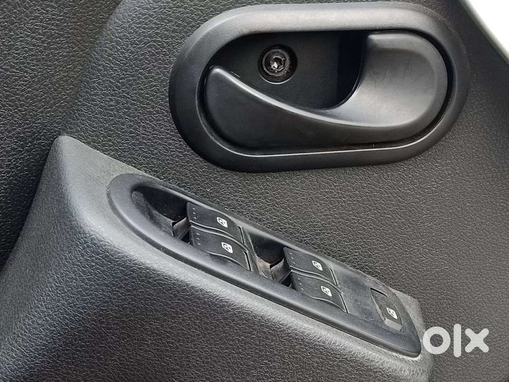 Renault Duster 1.5 Petrol Rxl, 2013, Petrol