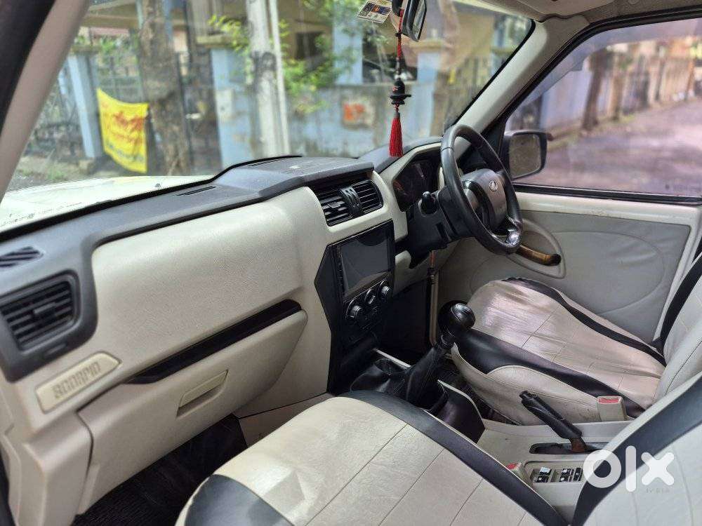 Mahindra Scorpio S4, 2017, Diesel