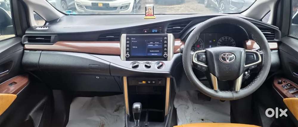 Toyota Innova Crysta 2.4 G Mt 7 Str, 2021, Diesel