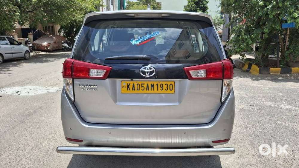 Toyota Innova Crysta 2.4 G Mt, 2023, Diesel