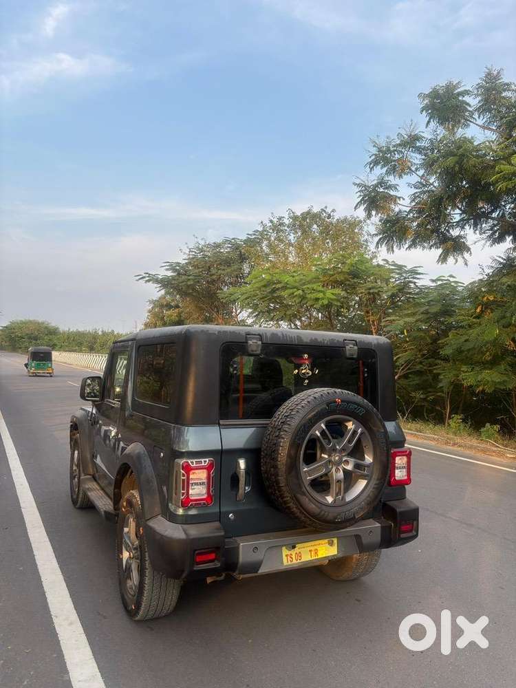 Mahindra Petrol Manual 2021 Car
