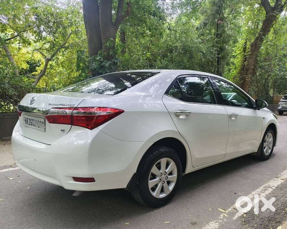 Toyota Corolla Altis G At, 2016, Petrol