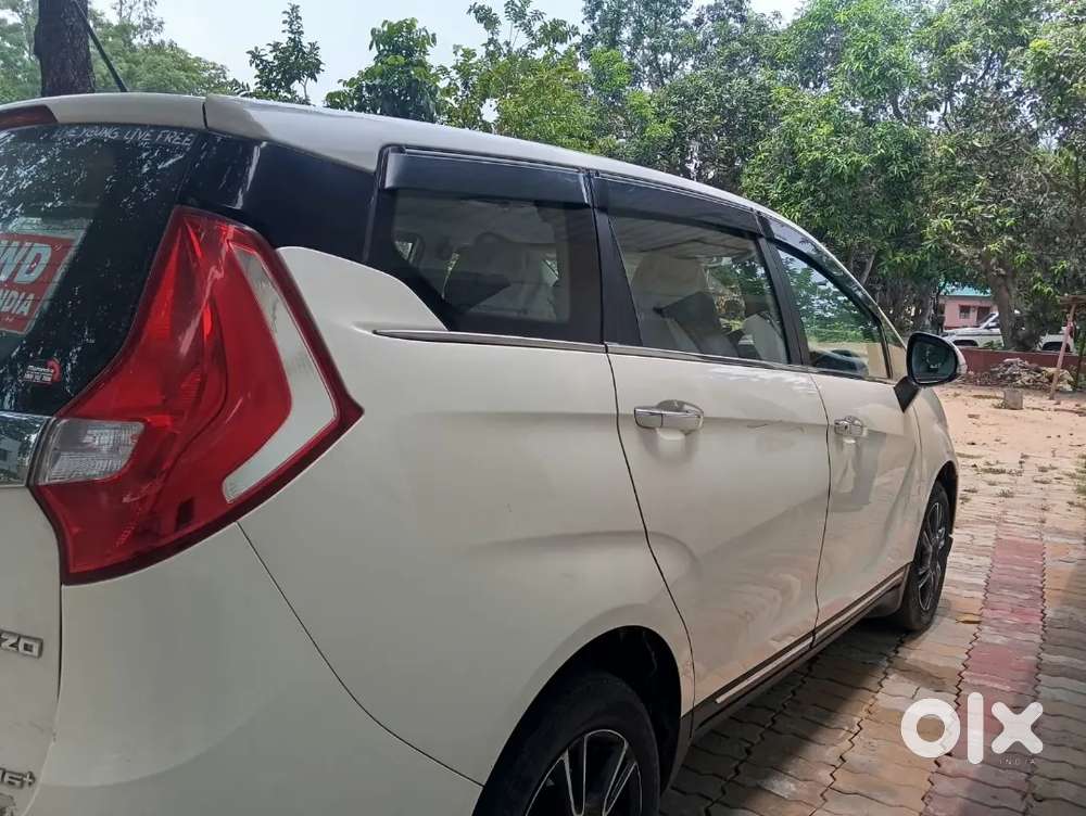 Mahindra Marazzo 2021 Diesel Well Maintained