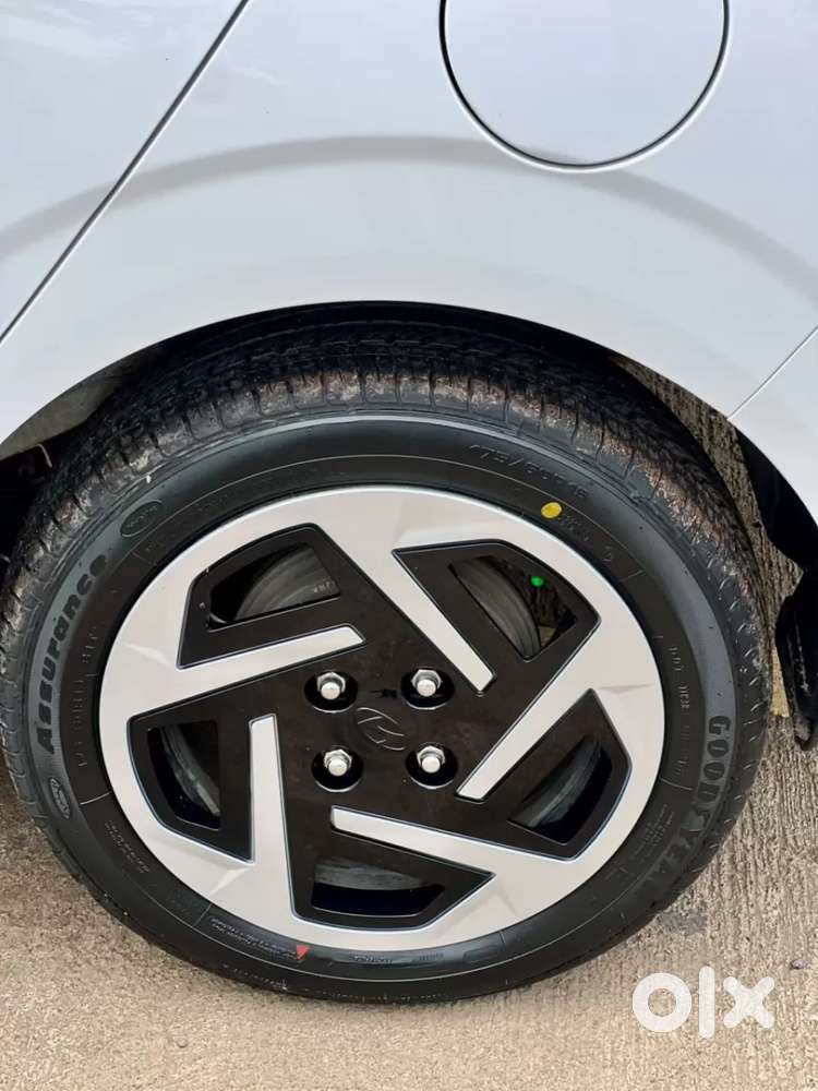 Hyundai Aura 1.2 Sx Cng, 2023, Cng & Hybrids