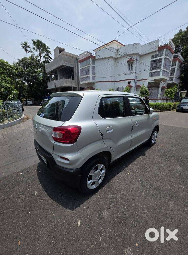 Maruti Suzuki S-presso Vxi Plus, 2022, Petrol