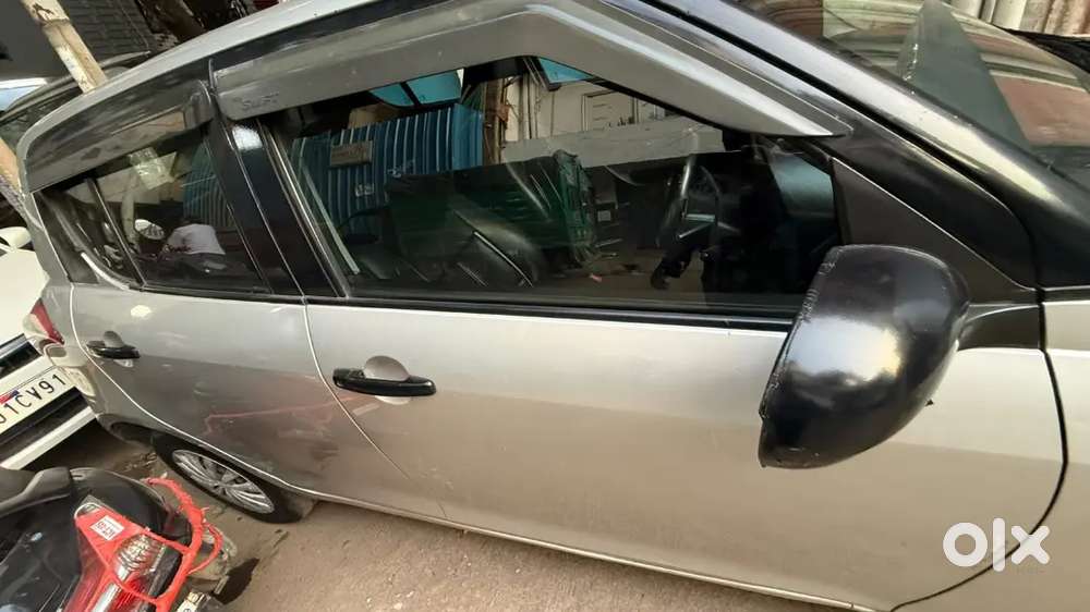 Maruti Suzuki Swift 2012 Cng & Hybrids 69000 Km Driven