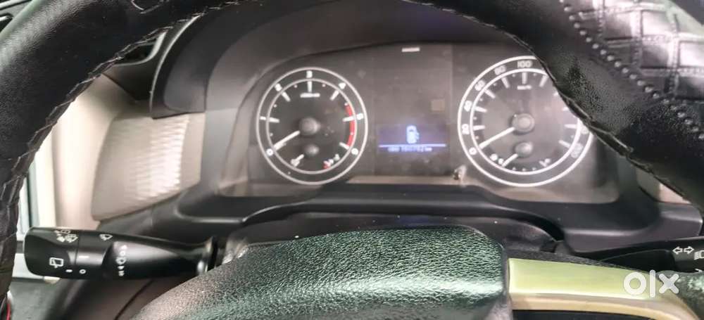 Toyota Innova Crysta 2019