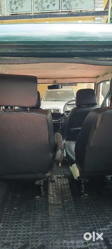 Mahindra Armada 1998