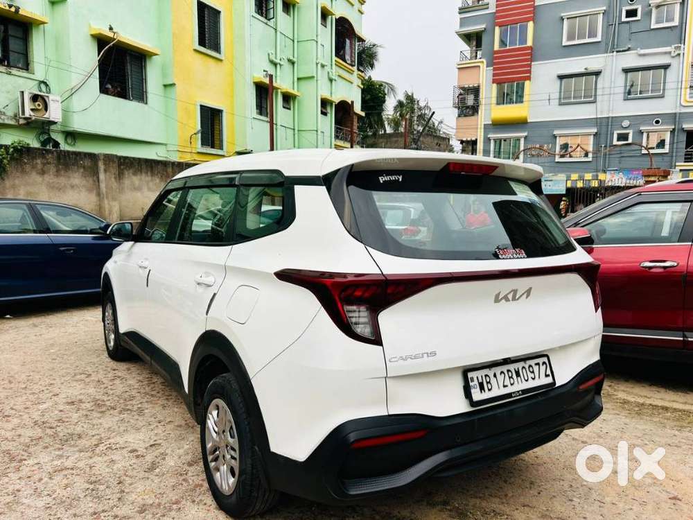 Kia Carens 1.4 Prestige 7 Str, 2023, Petrol