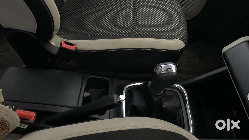 Renault Triber Rxz Easy-r Amt, 2021, Petrol