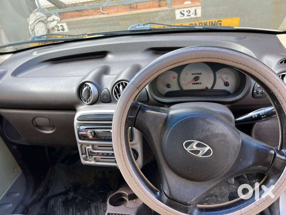 Doctor Ownded Hyundai Santro Xing 2010 Petrol Good Condition