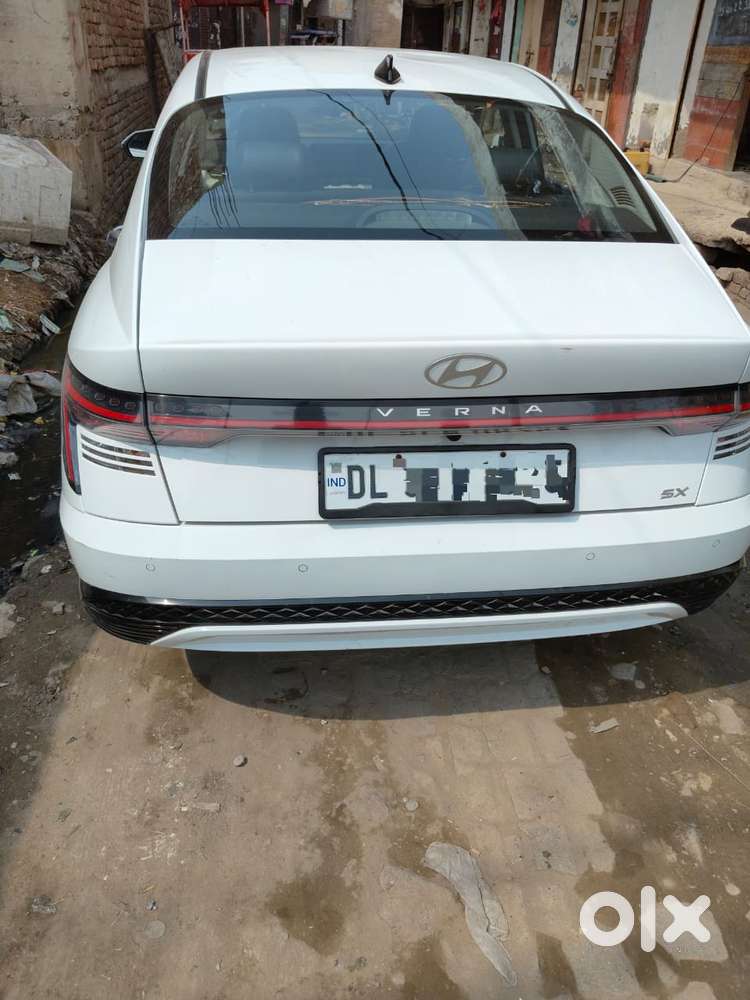 Hyundai Verna 1.5 Sx Petrol Mt, 2024, Petrol