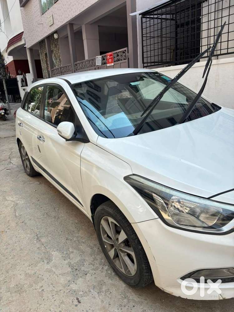 Hyundai Petrol Manual 2015