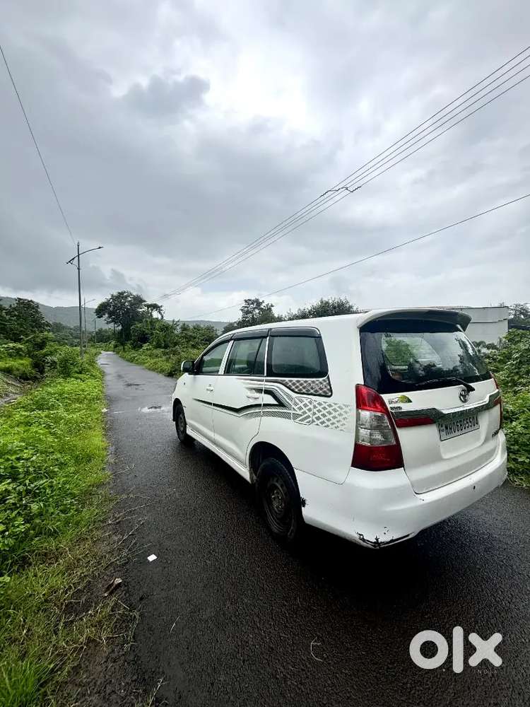 Toyota Innova 2.5 August 2012
