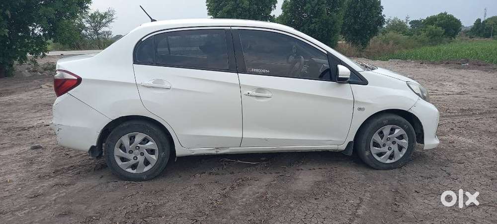 Honda Amaze 2016