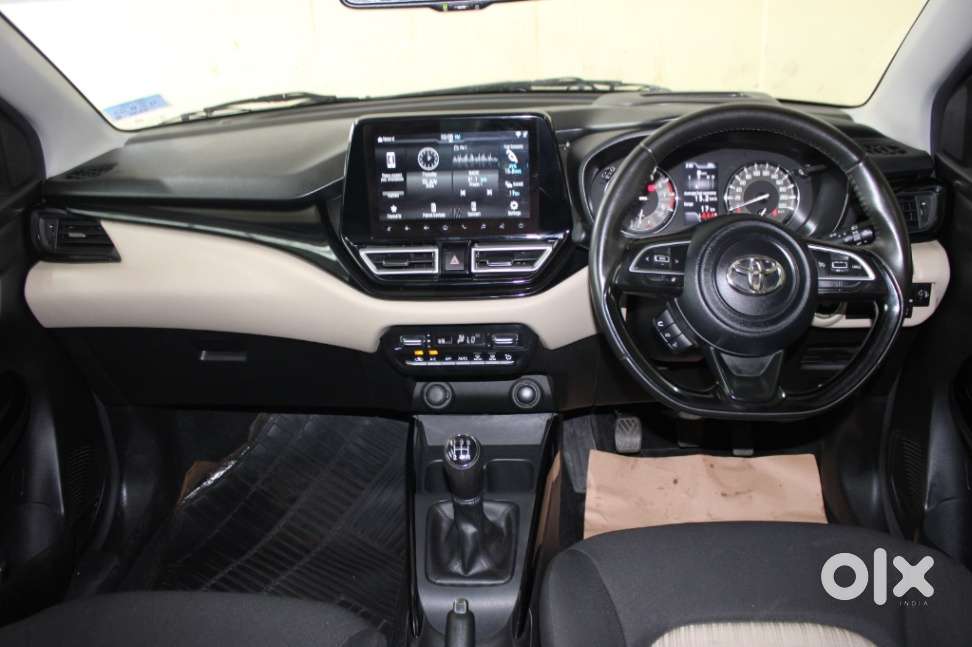 Toyota Glanza 1.2 V, 2024, Petrol