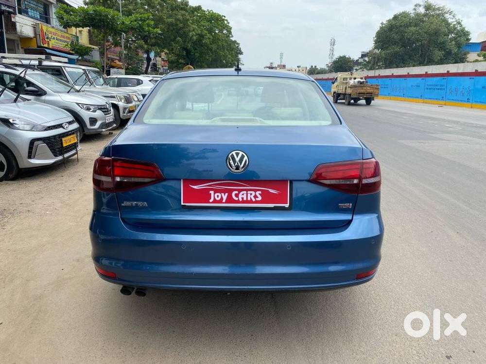 Volkswagen Jetta, 2016, Petrol