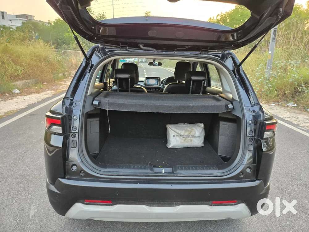 Maruti Suzuki Vitara Brezza 1.5 Zxi Plus, 2024, Petrol