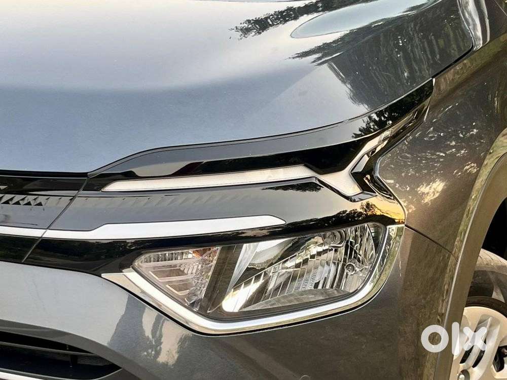 Kia Carens 1.5 Prestige 7 Str, 2023, Petrol