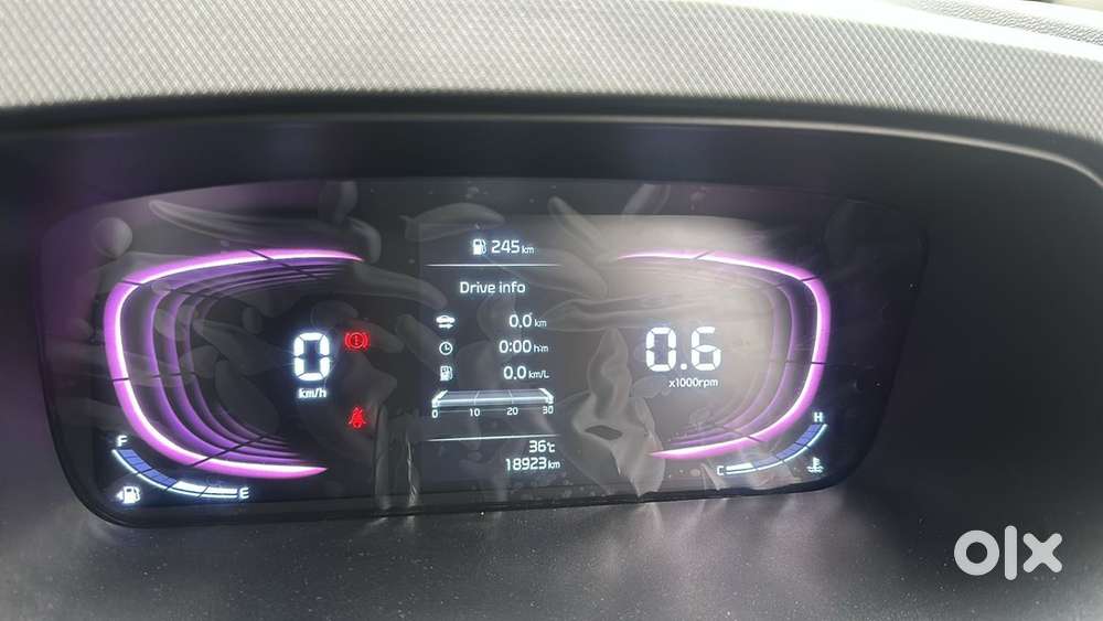 Kia Carens 2022 Petrol Well Maintained
