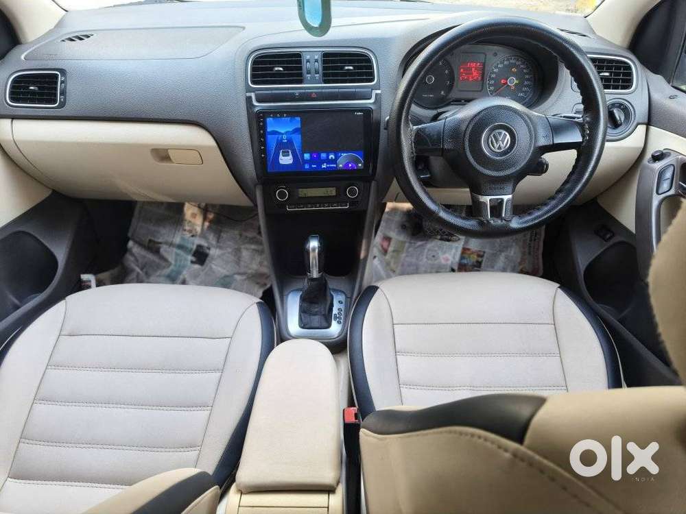 Volkswagen Vento 2010-2013 Ipl Ii Petrol Highline At, 2011, Petrol